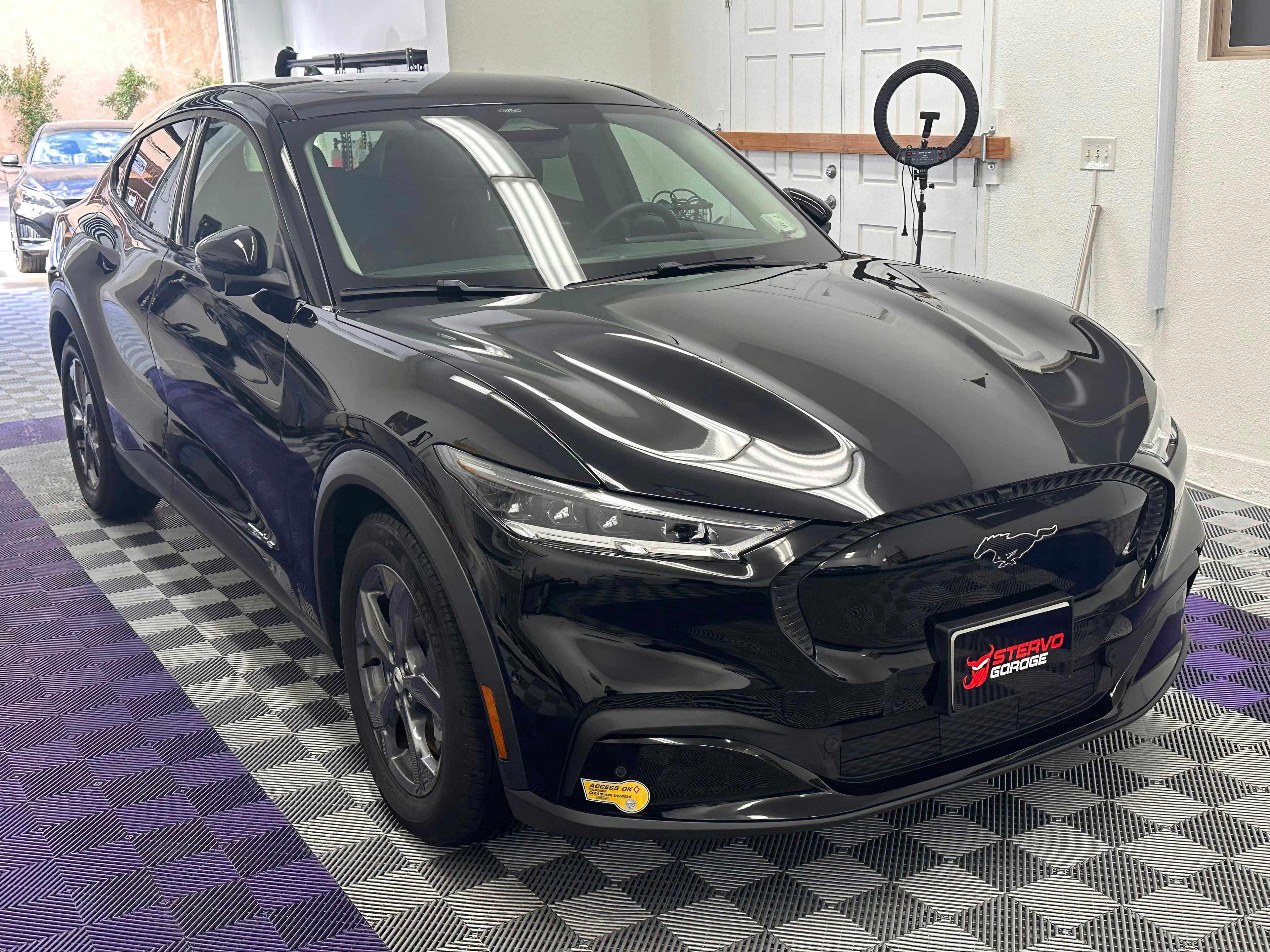 Stervo Garage launch-day archive photo 03