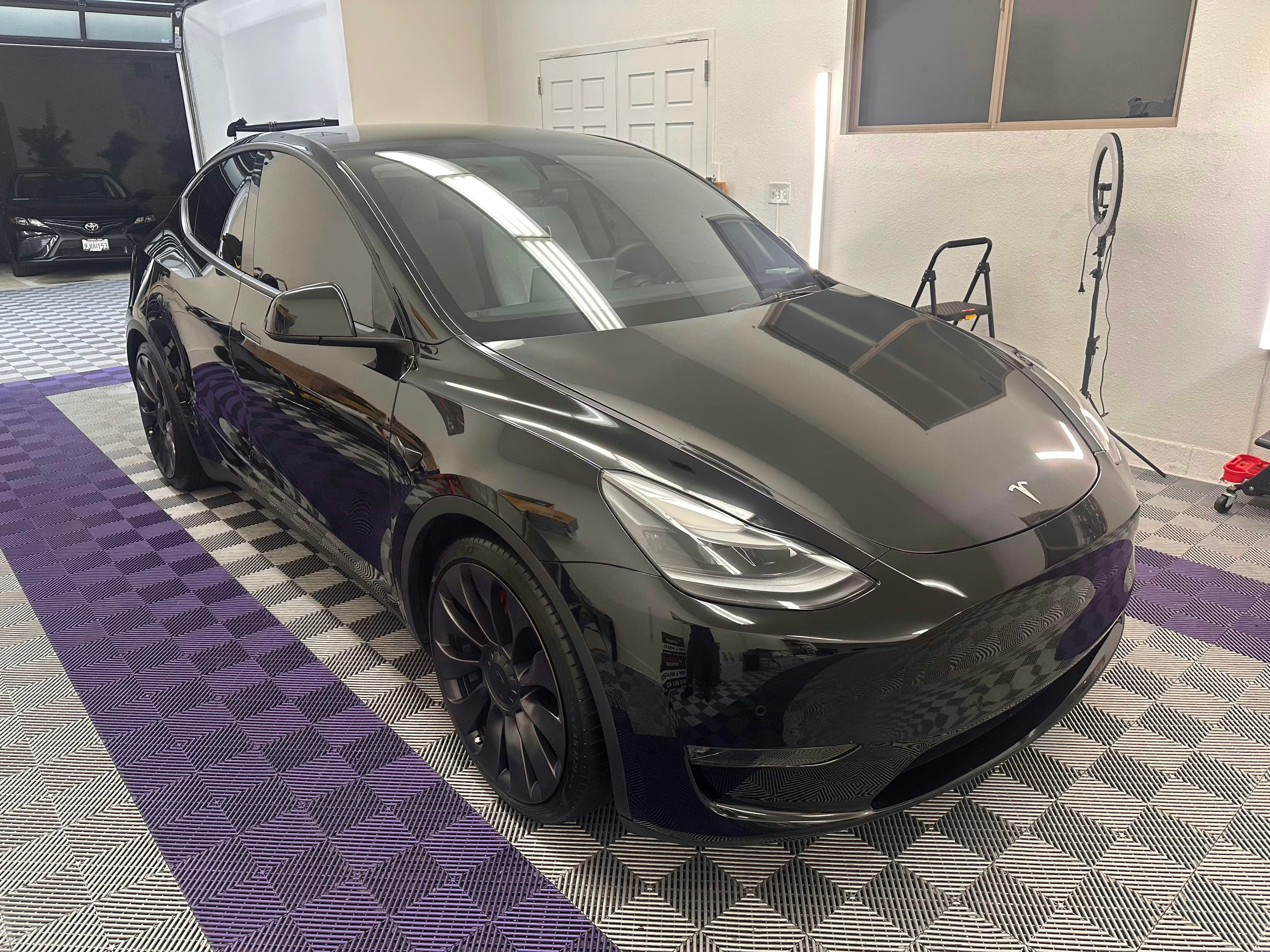 Stervo Garage launch-day archive photo 07